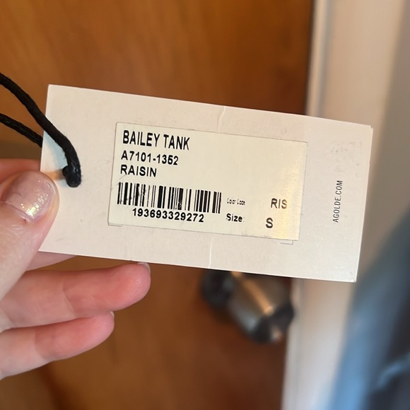 Bailey Ribbed Tank - Picture 3 of 5